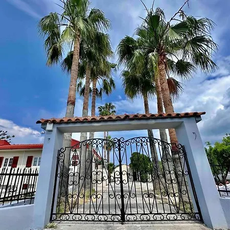 Βίλα Hippocrates House *