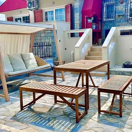 Вілла Hippocrates House *