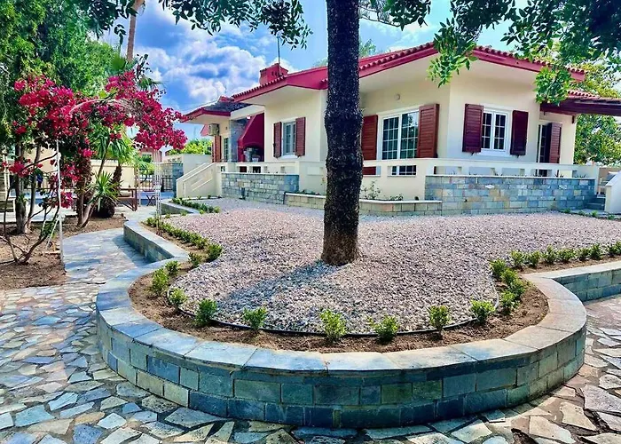 Hippocrates House Villa *